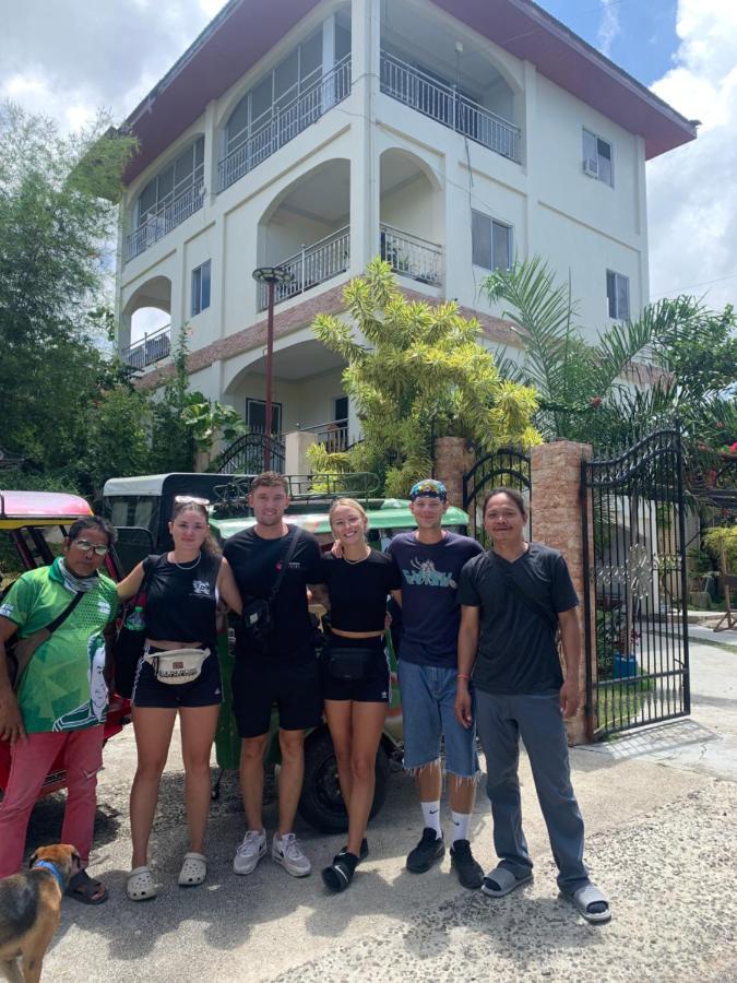 Soul Travellers Dagatan Castle Hotel บาดิอัน ภายนอก รูปภาพ